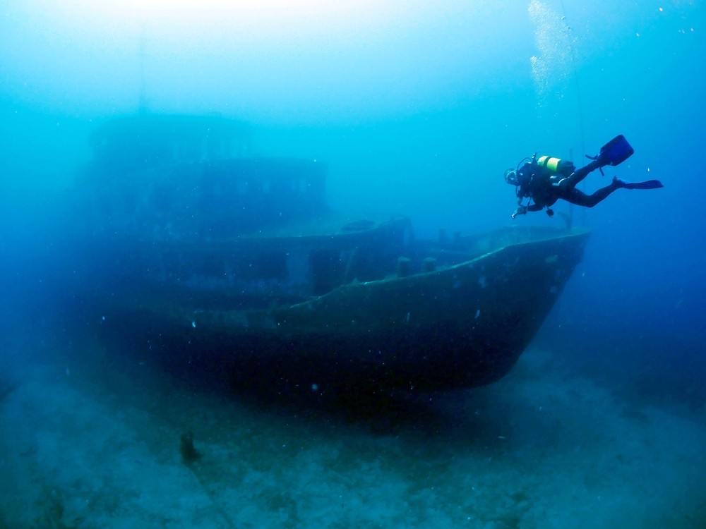 Море, солнце и останки затонувших кораблей: чем заняться на Кипре в феврале-марте-апреле
