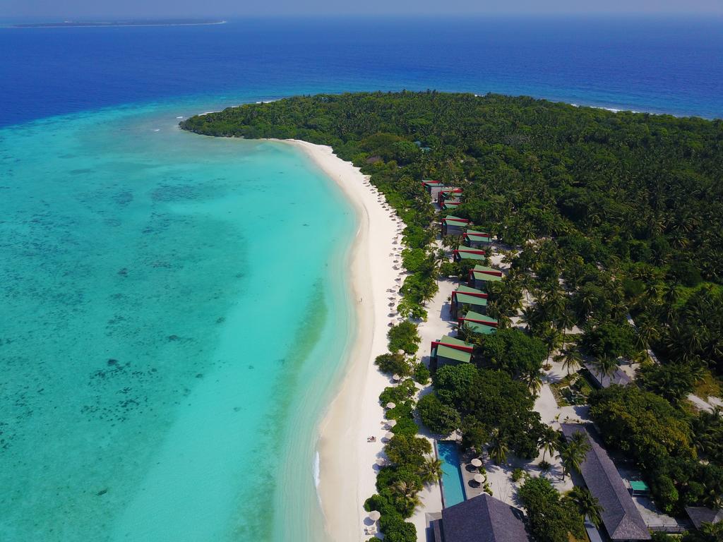 Как отдохнуть на Мальдивах не дороже 200 000 рублей на двоих