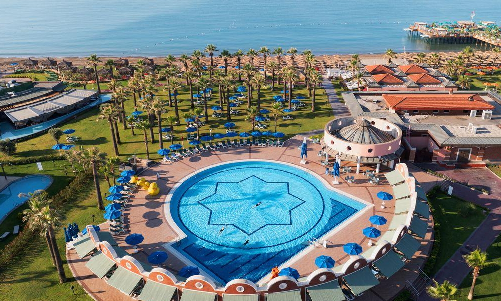Три отеля Megasaray Hotels для семейного отдыха в&nbsp;Турции