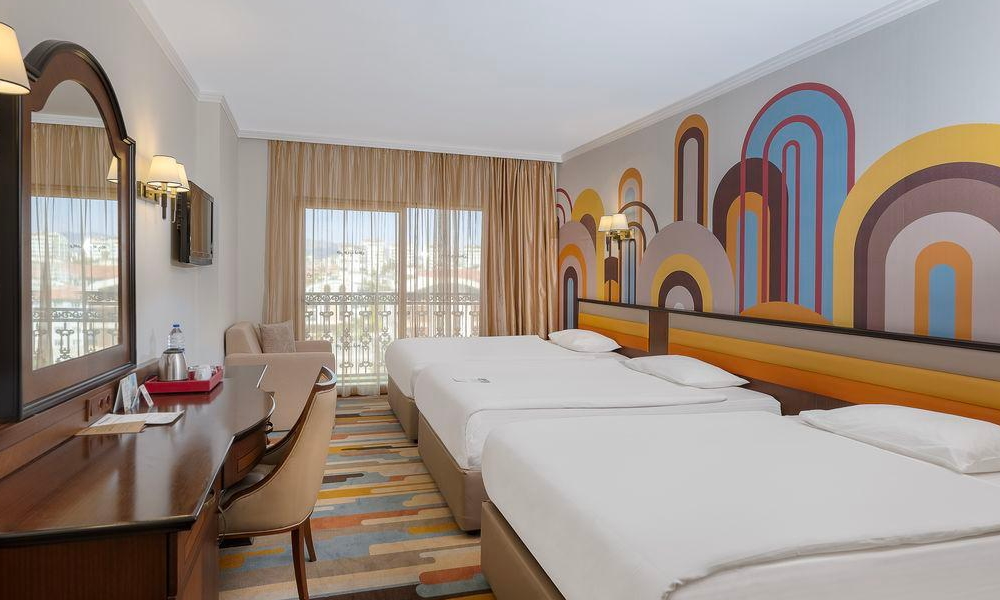 Три отеля Megasaray Hotels для семейного отдыха в&nbsp;Турции